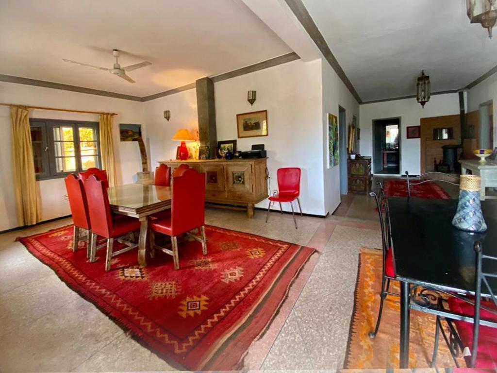 Couette-café Relais Esmeralda 3*